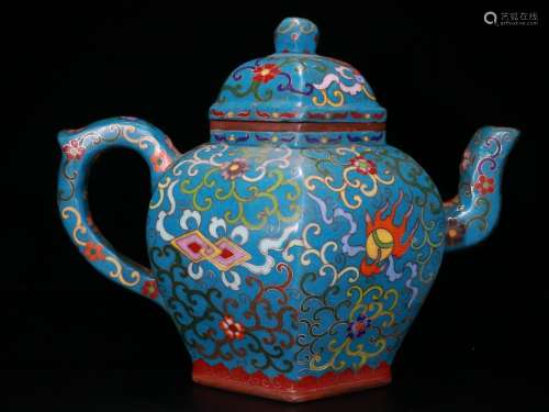 A Zisha Enameled Teapot