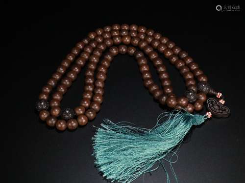 An Agarwood 108 Beads