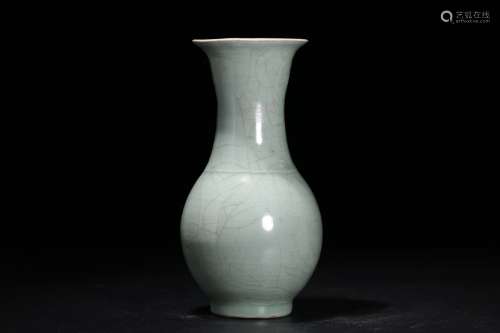 A Longquan- Yao Glaze Vase