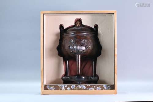 An Agarwood Censer