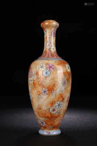 Floral Pattern Porcelain Vase