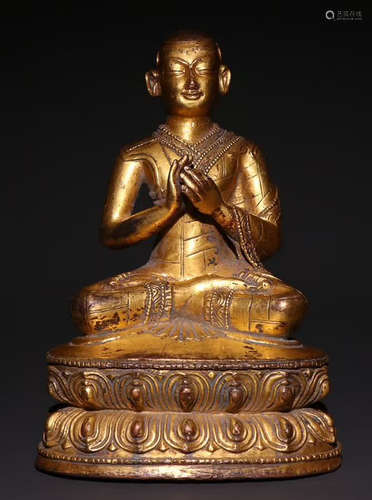 SET OF GILT BRONZE BUDDHA STATUE