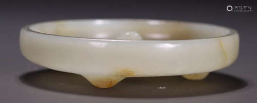 A HETIAN JADE INCENSE HOLDER