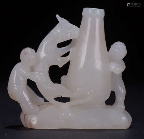 A HETIAN JADE INCENSE HOLDER CARVED WITH FIGURE