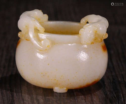 A HETIAN JADE CENSER WITH BEAST EARS