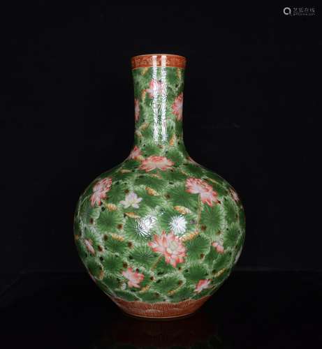 A Porcelain Enameled Bottle Vase With Mark