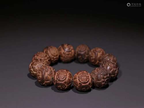 An Agarwood Bracelet