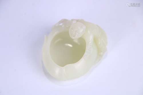 A Hetian Jade Figure-Carving Brush Washer