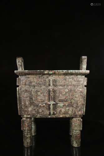 A Bronze Ware Tripod