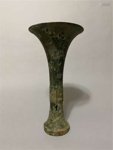 Chinese bronze Gu vase, possibly Shang Dynasty, 1766-1046BC