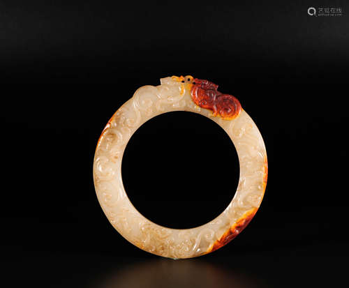 HeTian Jade Hanging ring with Dragon Grain from Han漢代和田玉龍紋掛環