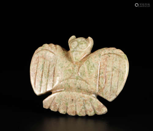 Jade Ornament in Eagle form from HongShan Culture紅山文化時期玉鷹