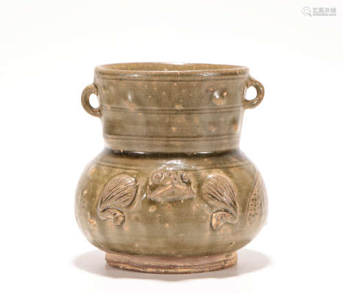 Yue Kiln Green Kiln Two ears Vase from Esatern Jin東晋時期越窯青瓷雙耳罐