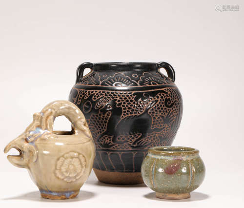 A set of Kiln Vase from Song宋代瓷罐一組