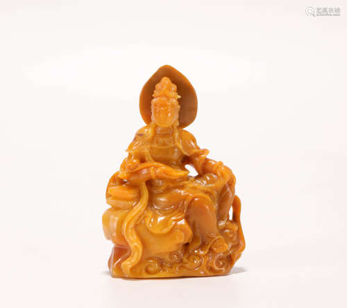 Yellow Stone Ornament in Avalokitesvara from Qing清代田黄石自在觀音擺件