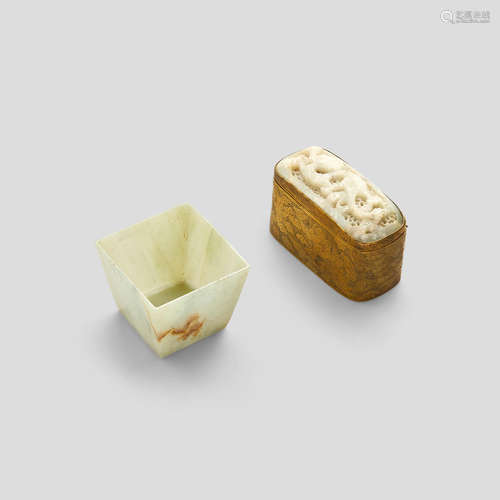 Two Jade decorations Trapezoid container: Qing dynasty