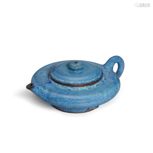 A Jun-type Yixing pottery flattened-form teapot and cover Ge Minxiang four-character seal, Qing Dynasty