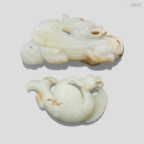 Two white jade pendants one dragon and one phoenix 17th/18th century