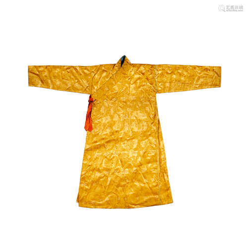 A yellow silk brocade chuba Sino-Tibetan, Qing dynasty