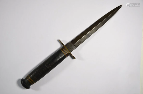 A Williams Rodgers WW2 commando style knife