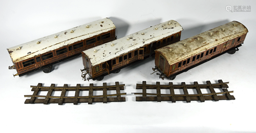 Three vintage Bassett Lowke Bing tinplate gauge 1