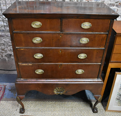 A Georgian mahogany chest on stand