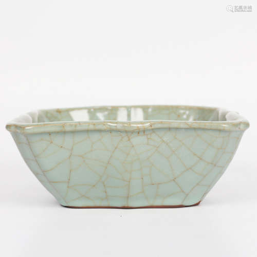 A Ru Kiln Squared Porcelain Bowl