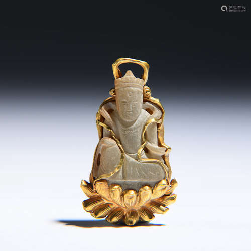 A Golden Jade-inlaid Buddha