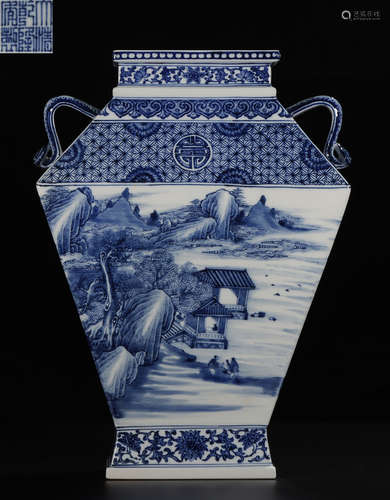 DAQINGQIANLONGNIANZHI MARK BLUE&WHITE GLAZE VASE