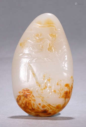 A HETIAN JADE CARVED FIGURE SHAPED PENDANT