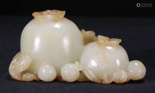 A HETIAN JADE CARVED BRUSH WASHER