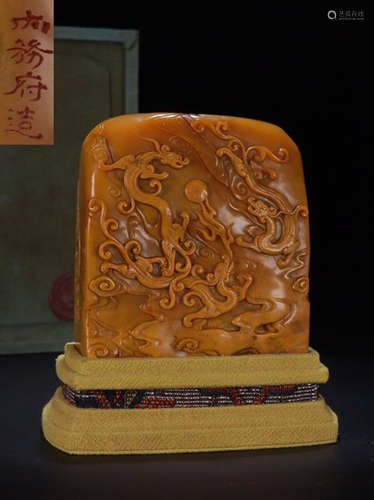 A TIANHUANG STONE CARVED DRAGON PATTERN SEAL