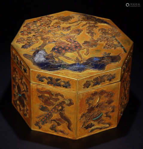 A GILT BRONZE CASTED BOX WITH LID