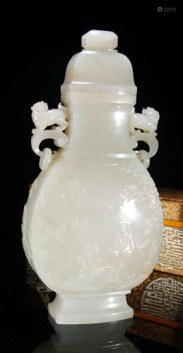 A HETIAN JADE CARVED VASE WITH FIGURE PATTERN