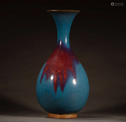 CHINESE JUN KILN BLUE GLAZED VASE