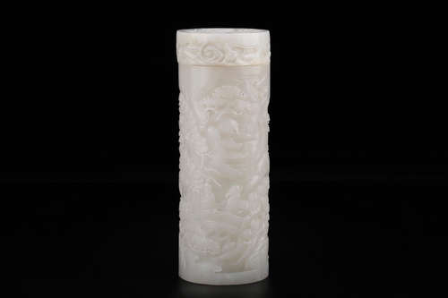 CHINESE CARVED HETIAN JADE VASE