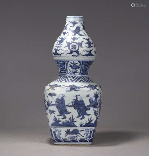 WANLI MARK, CHINESE BLUE & WHITE GOURD VASE