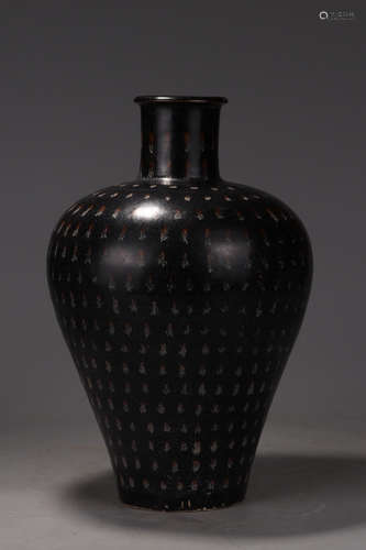 CHINESE JIZHOU KILN VASE