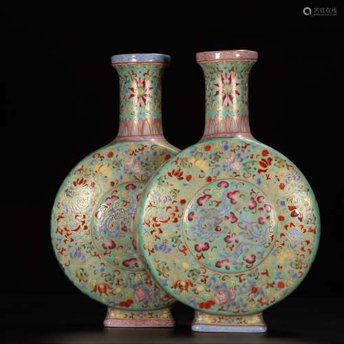 QIANLONG MARK, CHINESE ENARNEL VASE