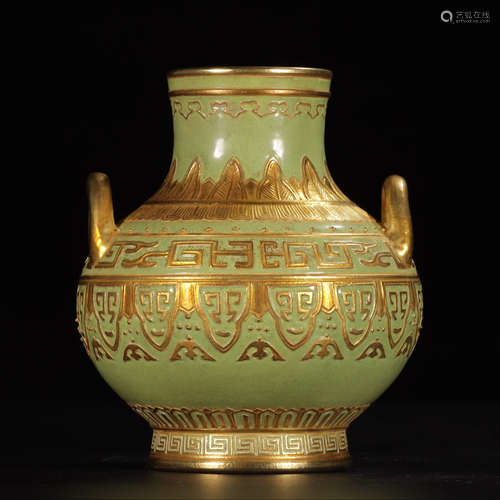 QIANLONG MARK, CHINESE GILT FAMILLE ROSE VASE