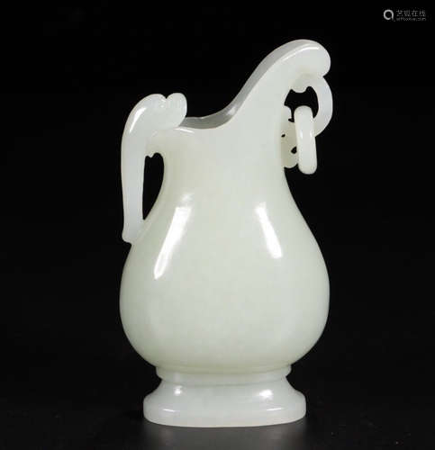 CHINESE CARVED HETIAN JADE VASE