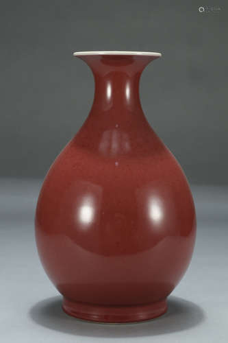 TONGZHI MARK, CHINESE JI-RED GLAZED VASE