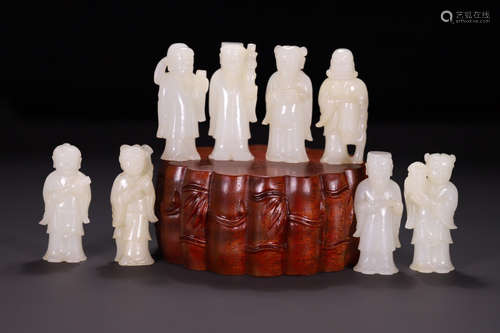 SET OF CHINESE CARVED HETIAN JADE ORNAMENT