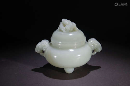 CHINESE CARVED HETIAN JADE CENSER W/. COVER