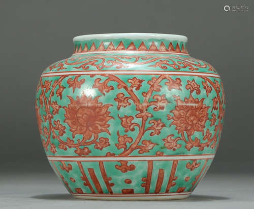 JIAJING MARK, CHINESE RED & GREEN COLORED JAR