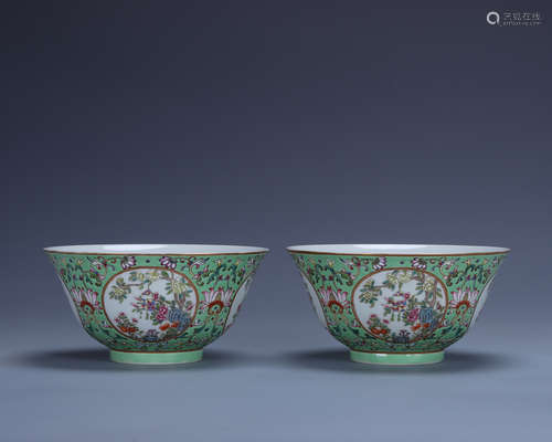 Qing Daoguang         A pair of famille rose bowls