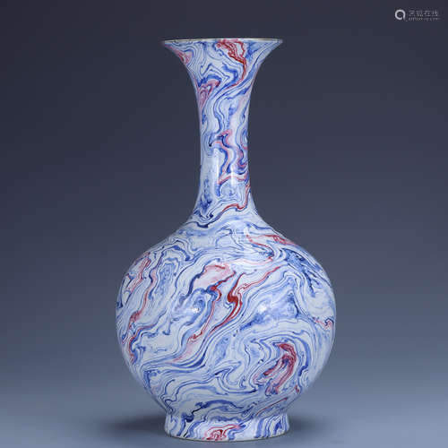 Qianlong of Qing Dynasty          Pastel bottle