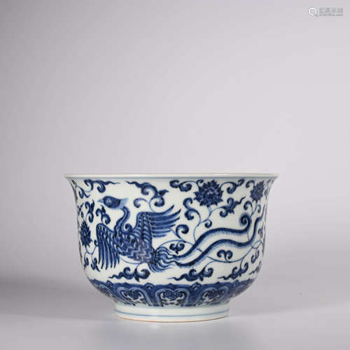 Ming Xuande        Blue and white phoenix pattern bowl