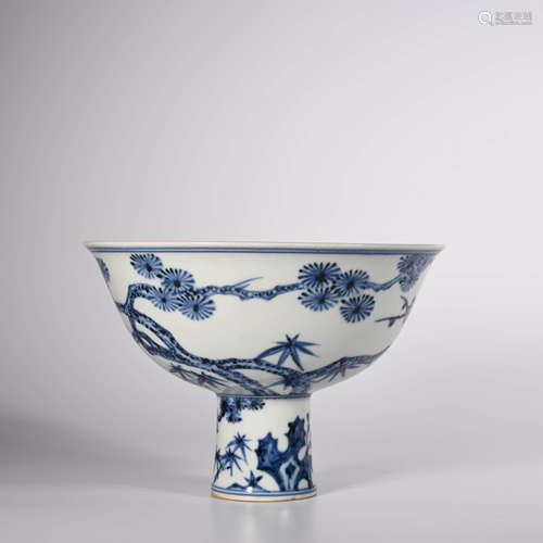 Ming Xuande        Blue and white goblet