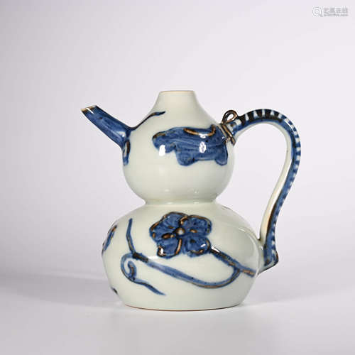 the Ming dynasty       Blue and white teapot